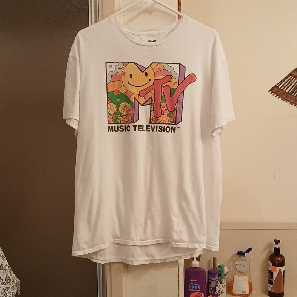 MTV Classic White Tee.‎  Sz.XL